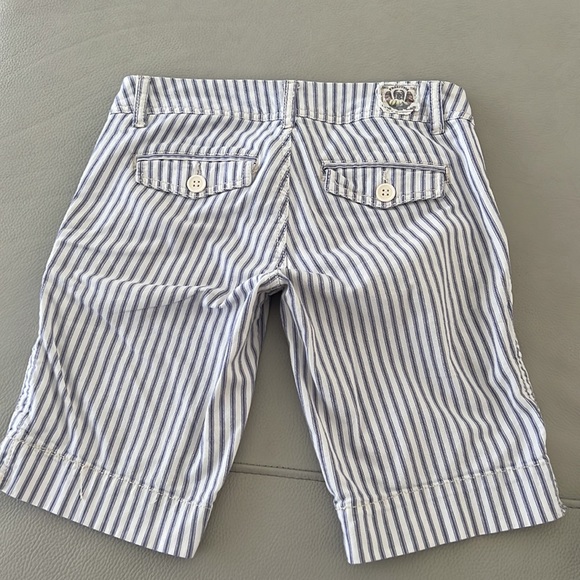 Free Style Revolution Shorts - Picture 5 of 8